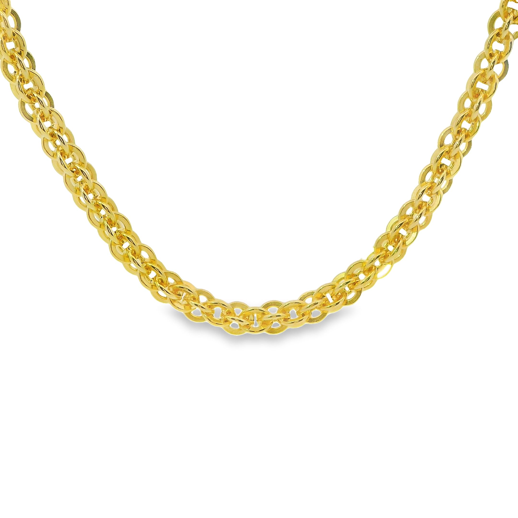 Dit collier van Louis Bros is vervaardigd uit 14 karaat geelgoud (9.70 gr). Het collier heeft een lengte van 50 cm en een dikte van 3 mm. Dit collier is stijlvol, eenvoudig en gemakkelijk te combineren.
Wil je deze ketting graag zien en passen? Dat kan natuurlijk! Klik op reserveer en maak een afspraak om te bekijken. Wij zorgen er dan voor dat wij dit collier op voorraad hebben in de winkel op het moment dat jij graag langskomt.
Verkrijgbaar vanaf 40 cm.